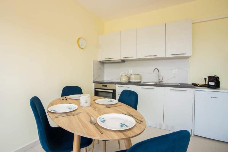 Eden Almond Tree - Luxurious Apartment With Sea View Rhodes City Eksteriør billede